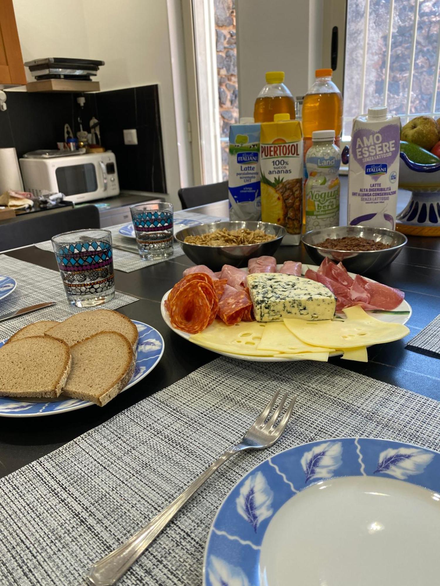 Royal House Bed and Breakfast CTA Exteriör bild